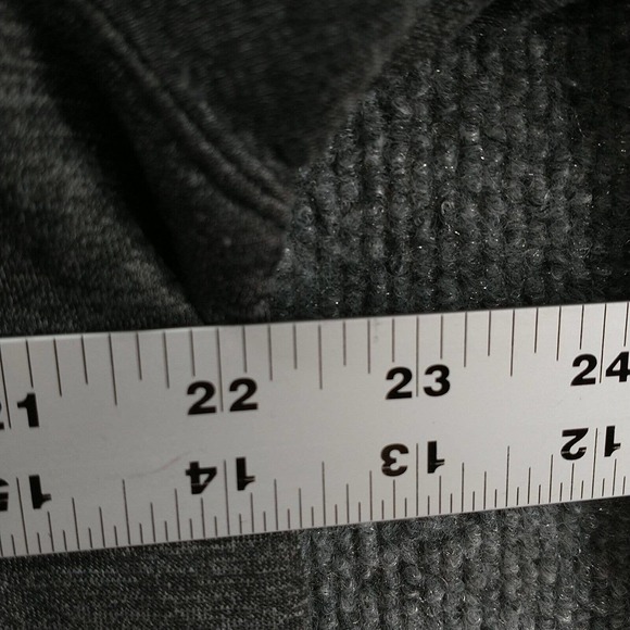 Colosseum Men's Hoodie Gray Large Indiana Hoosiers Pullover Long Sleeve Pockets - Picture 15 of 15